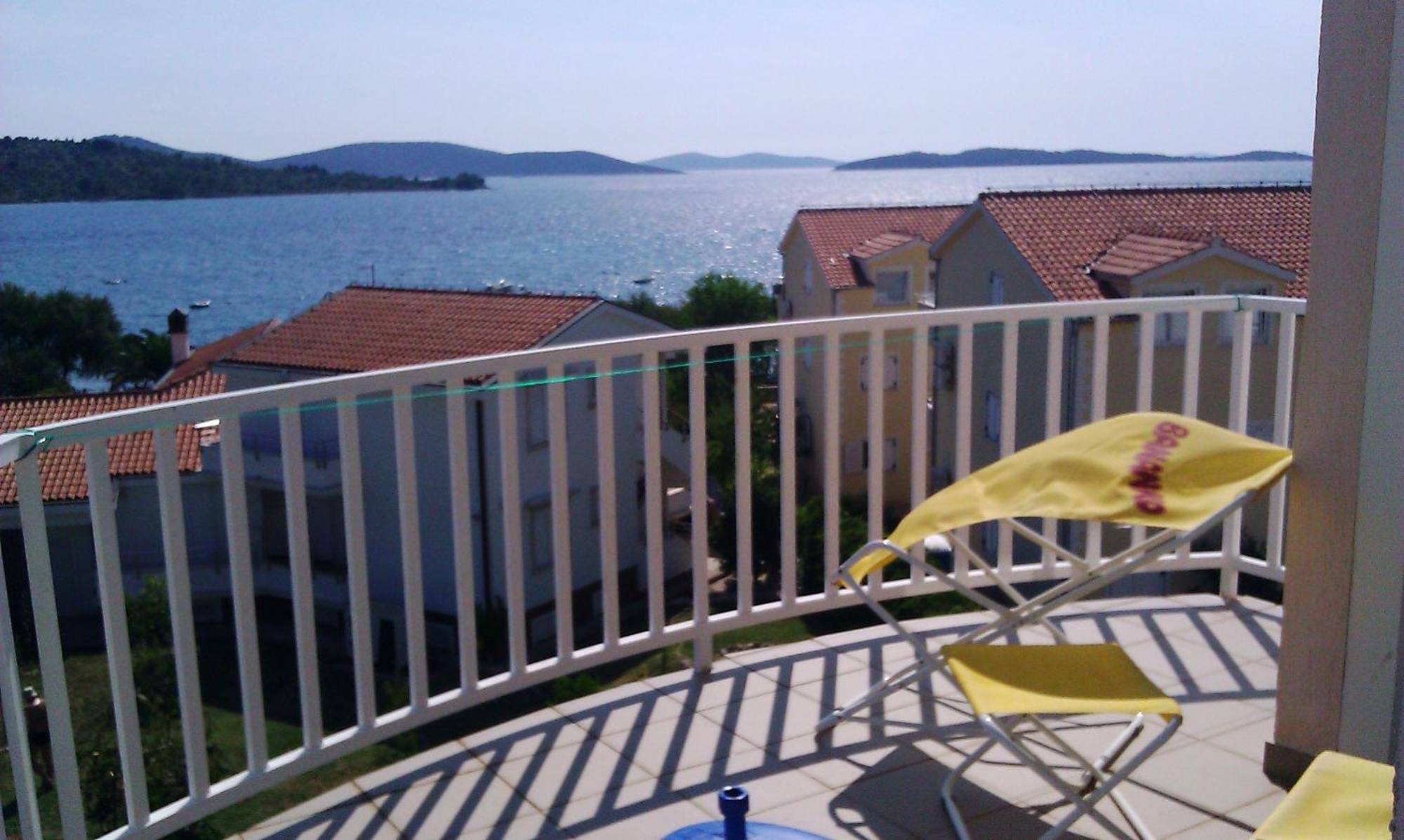 Apartments Little Castle Водице Экстерьер фото